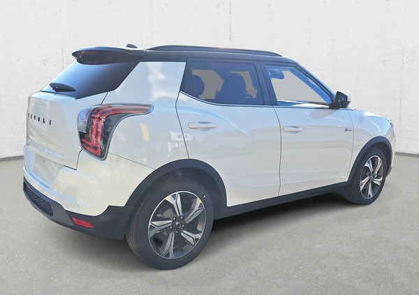 SsangYong Tivoli cena 96299 przebieg: 1, rok produkcji 2023 z Końskie małe 121